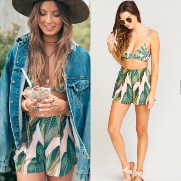 Show Me Your MuMu Sawyer Shorts - Picture 2 of 6